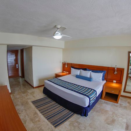 Plaza Pelicanos Grand Beach Resort All Inclusive Puerto Vallarta Esterno foto