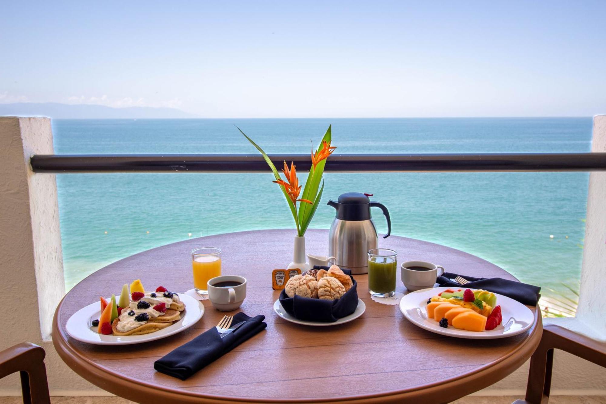Plaza Pelicanos Grand Beach Resort All Inclusive Puerto Vallarta Esterno foto